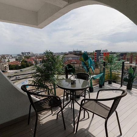 Grazzia Deluxe Apartments Năvodari Exteriör bild